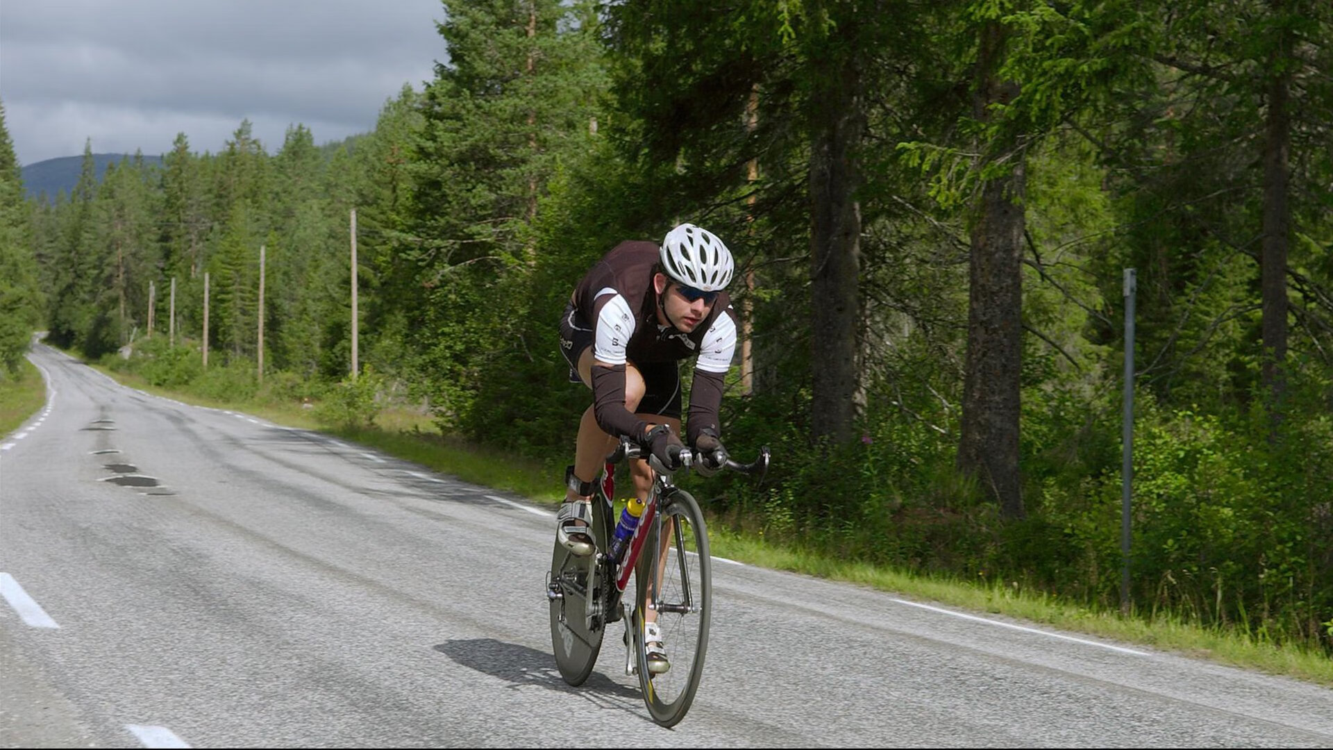 波兰自由泳短程速度惊人，波兰泳协搞错参赛名单